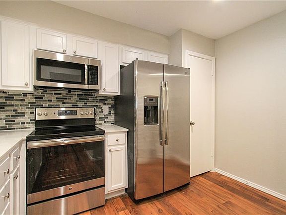 3rd image of 13316 Goodland Pl APT B
