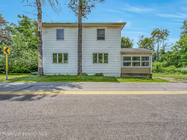 1335 Gravel Pond Rd, Clarks Summit, PA 18411