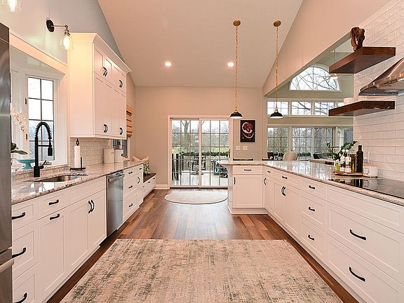 2nd image of 2101 Waters Edge Dr #21