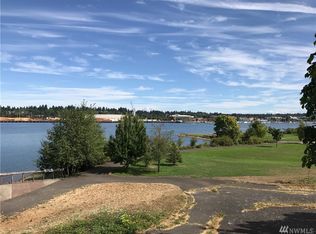 1215 W Bay Dr NW, Olympia, WA 98502