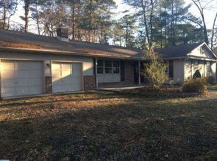109 N Lakeside Dr E, Medford, NJ 08055