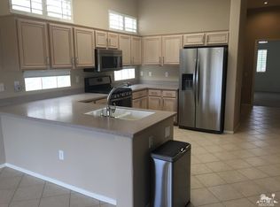 38041 Grand Oaks Ave, Palm Desert, CA 92211