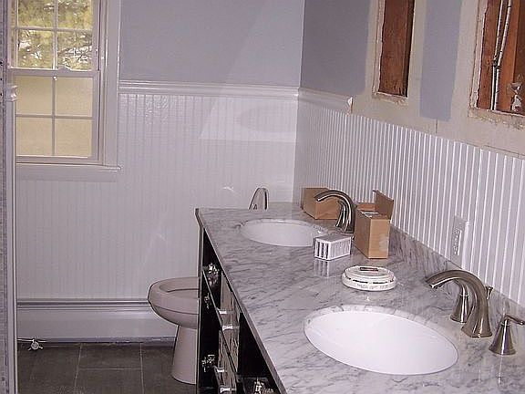 5th image of 63 Virginia Ave