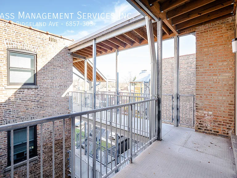 6857 S Ridgeland Ave #303 — Photo 10