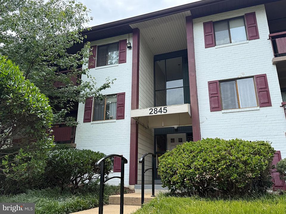 1st image of 2845 Windsor Dr APT 103