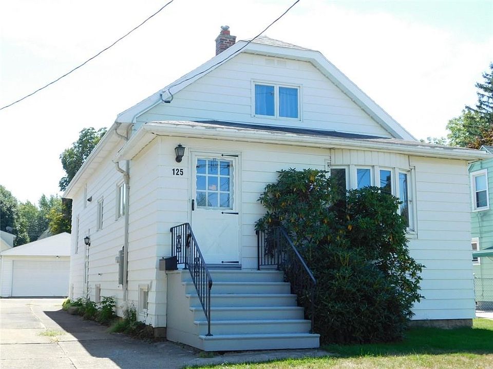 1st image of 125 Densmore St