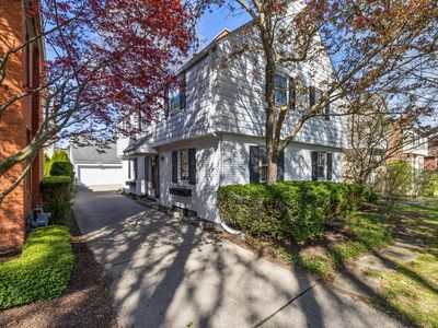 233 McMillan Rd, Grosse Pointe Farms, MI, 48236
