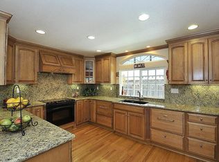 843 W Rincon Ave, Campbell, CA 95008