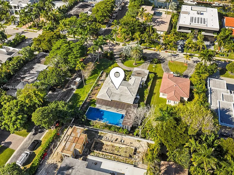 201 Golden Beach Dr — Photo 16