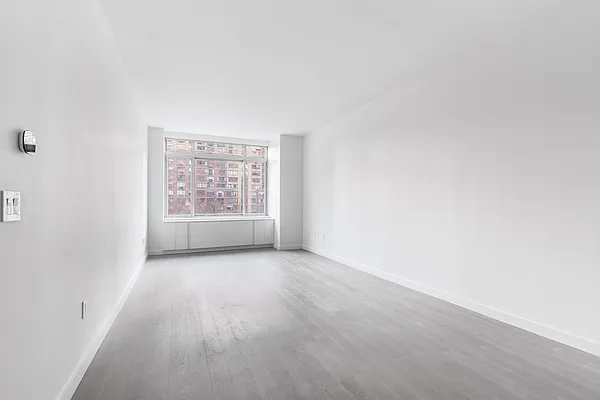 Rented by The Dermot Realty Management Company | media 27