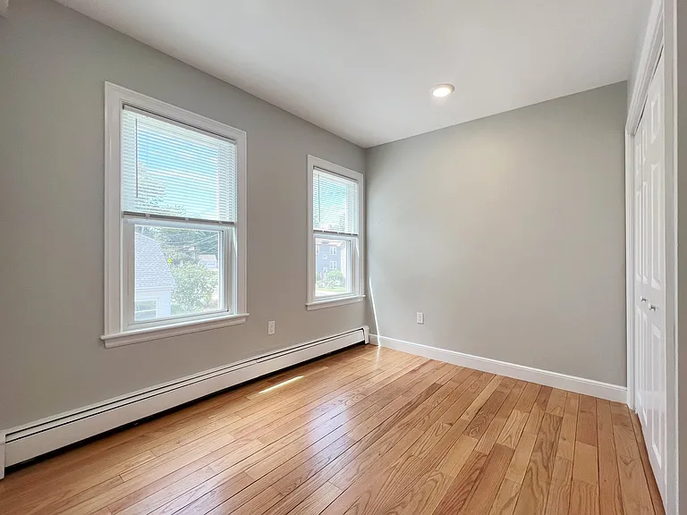 76 Needham St #2 — Photo 6