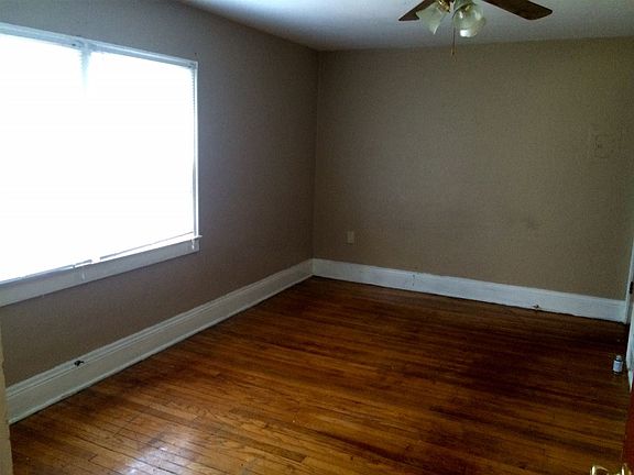 3rd image of 244 Garland Ave
