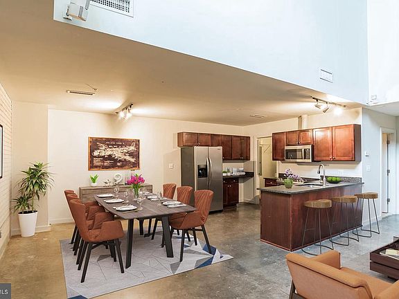 3rd image of 701 Lamont St NW APT 26