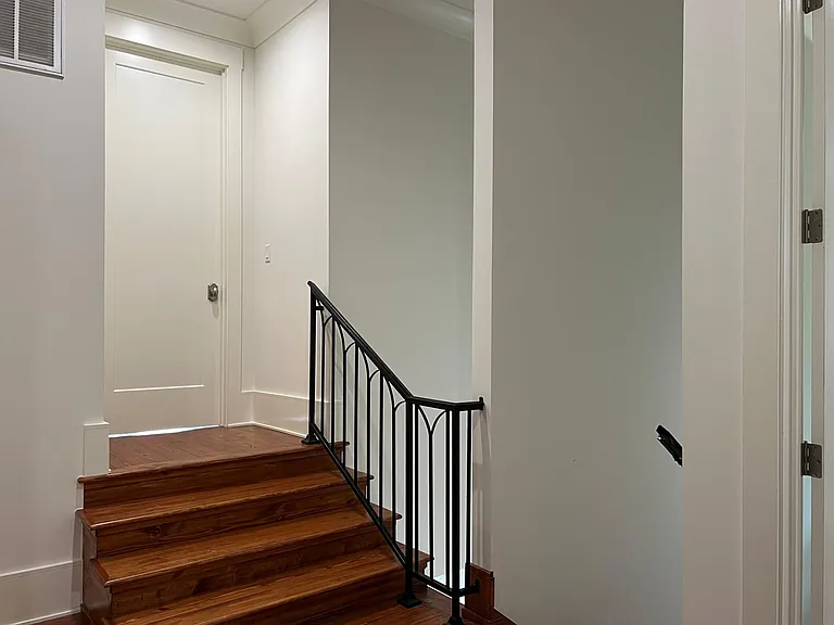 856 Helios Ave — Photo 30