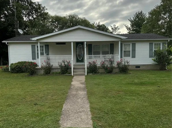 312 S 4th St, Coulterville, IL 62237