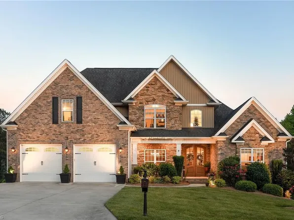 430 Ryder Cup Ln, Clemmons, NC 27012