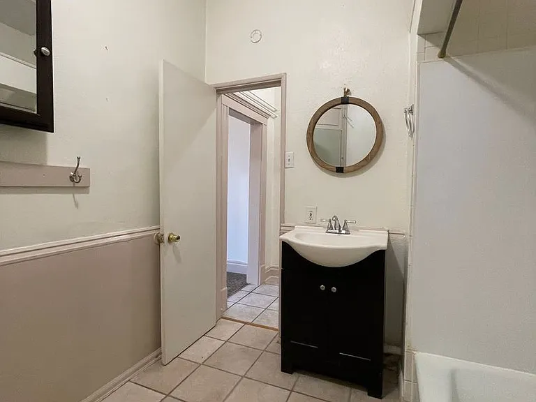 207 Midway Ave — Photo 20