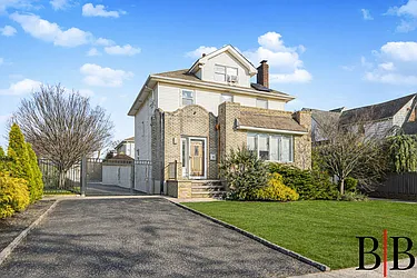 69 Crystal Avenue, #1