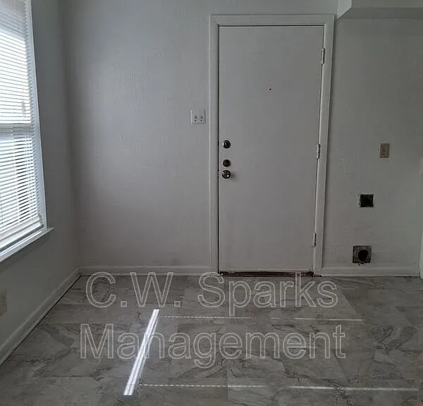 3021 Avon St — Photo 32