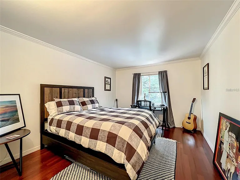 1100 Delaney Ave #F306 — Photo 22