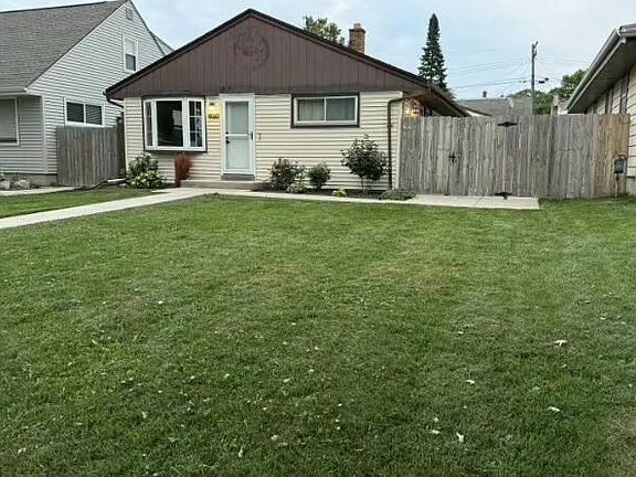 2nd image of 4666 S 50th STREET