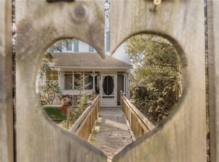 16 Central Ave, North Providence, RI 02911