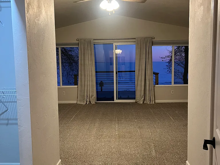 1635 Brighton Beach Rd — Photo 17
