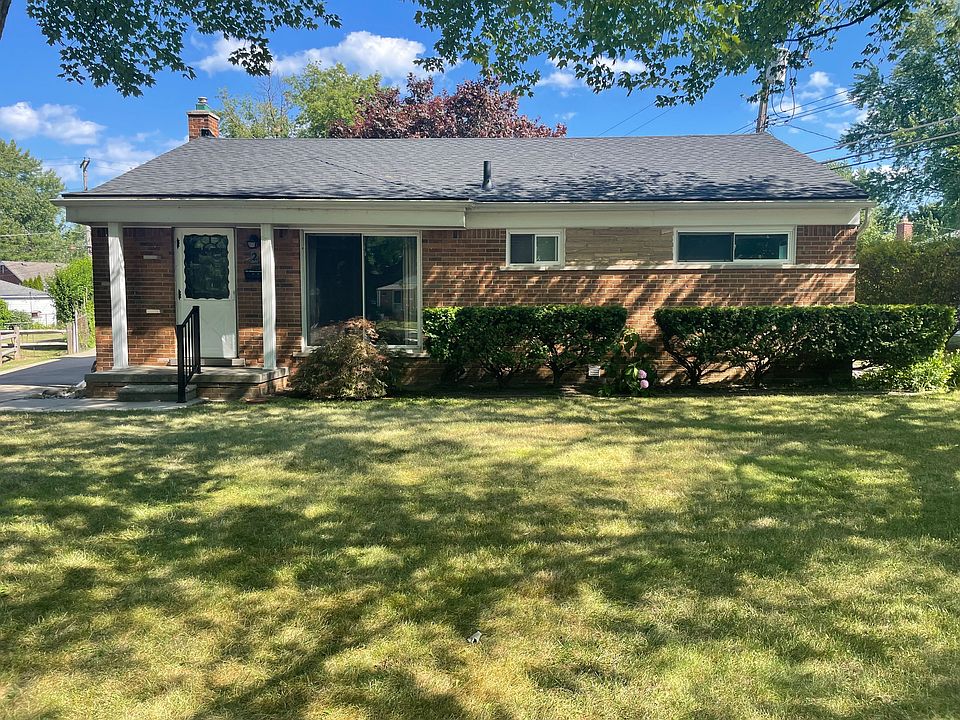 1st image of 2 Shiawassee Cir