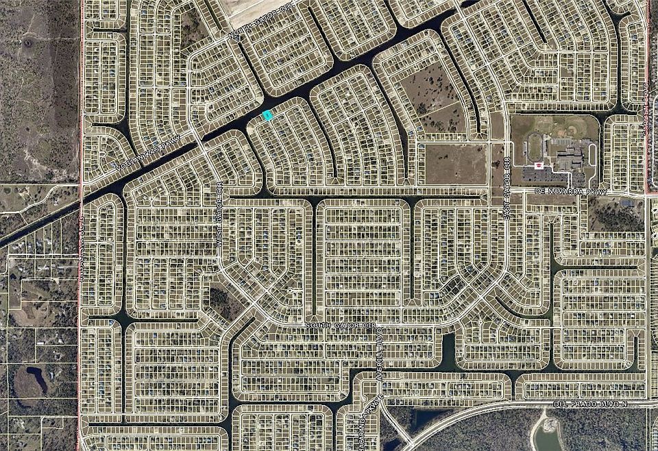 2nd image of 1317 NE 39th St