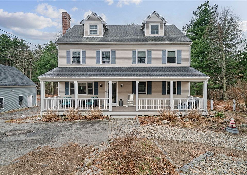 1st image of 15 Rockland St