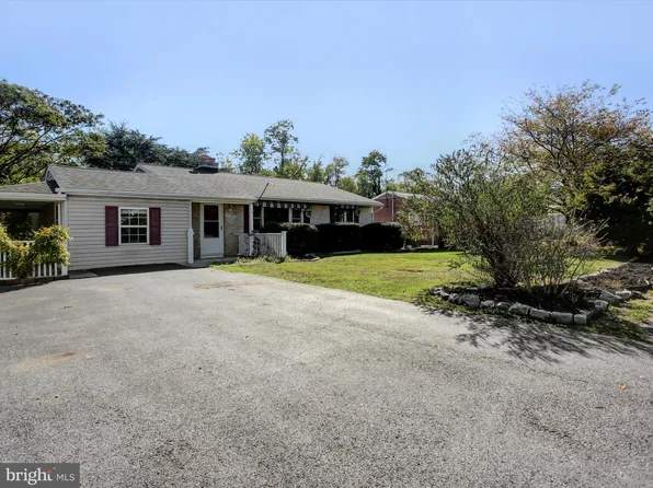 11523 Englewood Rd, Hagerstown, MD 21740