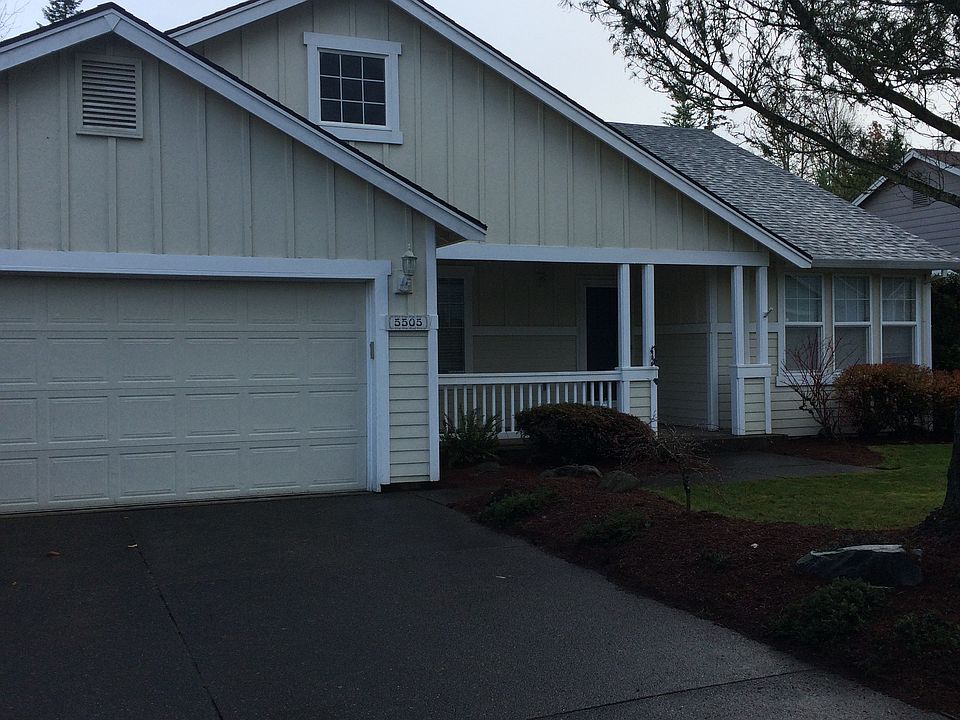 1st image of 5505 SE Clearbrook St