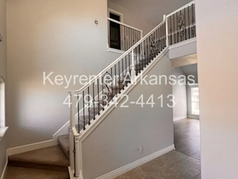 711 Saddlehorn Dr — Photo 12
