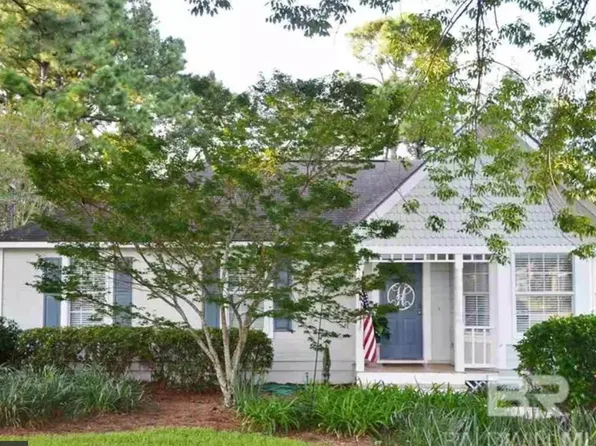 621 Morphy Ave, Fairhope, AL 36532