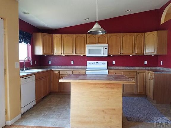 4th image of 1043 N Clifftop Ln
