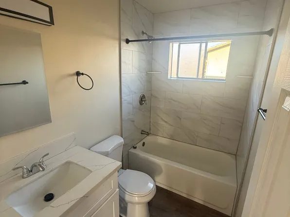 GOLDEN, 8104-8108 Golden Ave #5, Lemon Grove, CA 91945