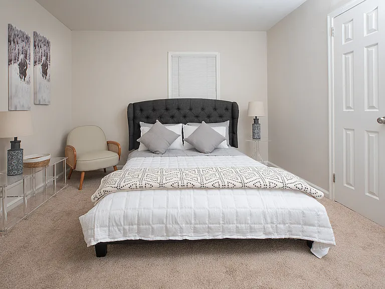 449 Maynard Ter SE — Photo 45
