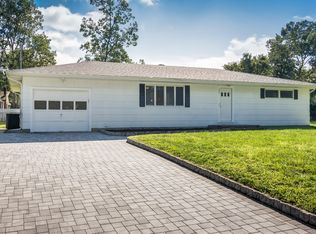 557 Rosewood Dr, Lanoka Harbor, NJ 08734