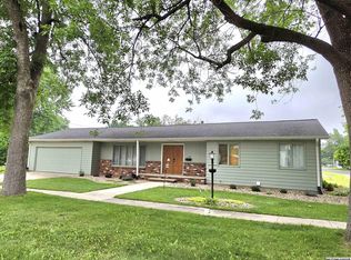 1310 2nd Ave N, Northwood, IA 50459