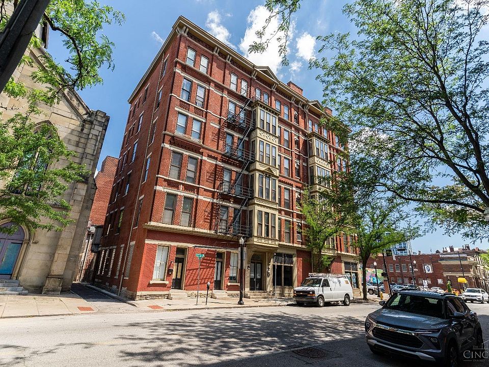 1st image of 104 W 9th St Unit 2C