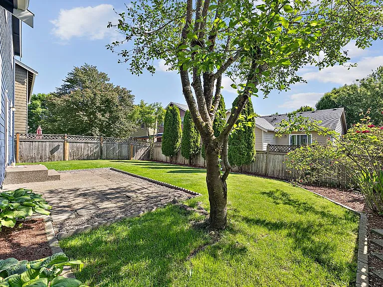 9966 Dain St SE — Photo 41