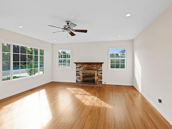 4th image of 925 - 923 Franquette Avenue