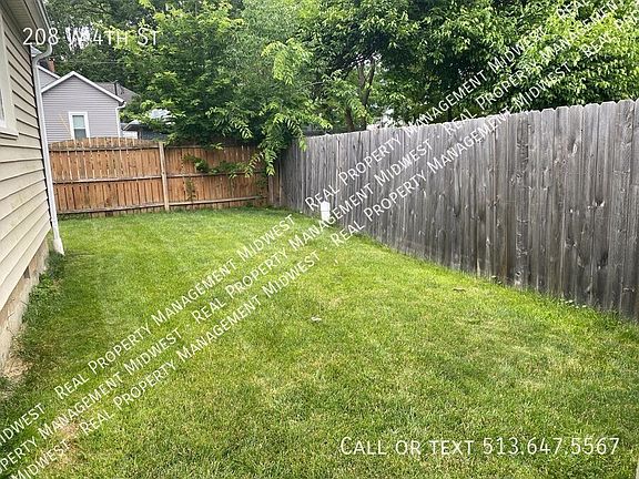 2nd image of 208 W 4th St