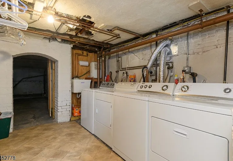 11 Montague Pl #2 — Photo 20