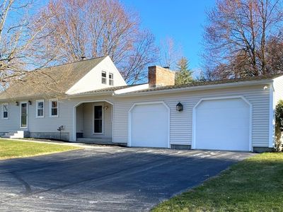 166 Saint James Ave, Manchester, NH, 03102