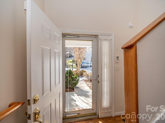 3rd image of 131 Ewarts Pond Rd