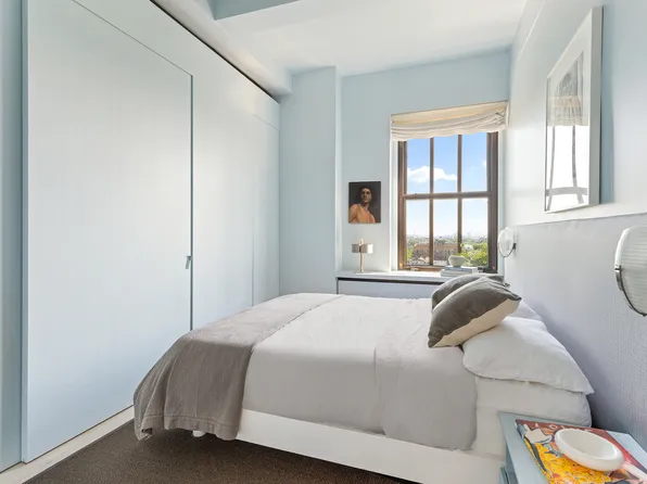 150 Joralemon Street 7G image 9 of 10