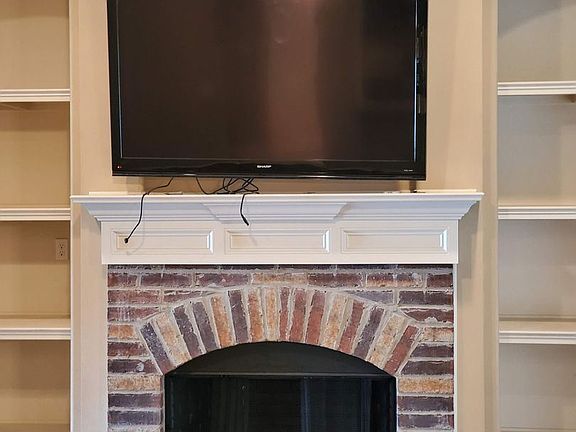 5th image of 2355 Tallgrass Cir