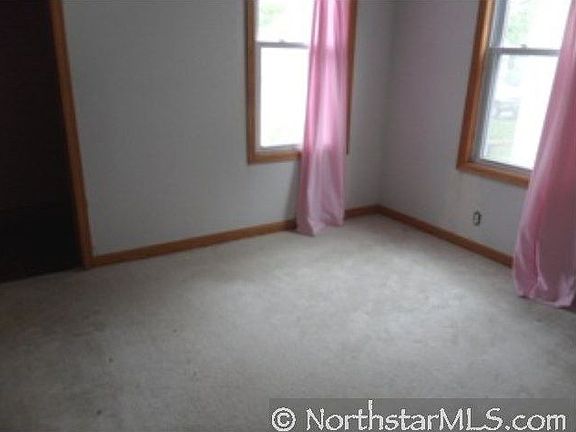 4th image of 1307 Burns Ave