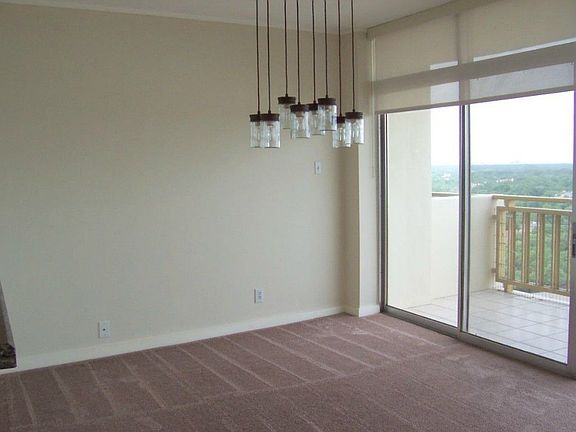 4th image of 6211 W Northwest Hwy APT 1402